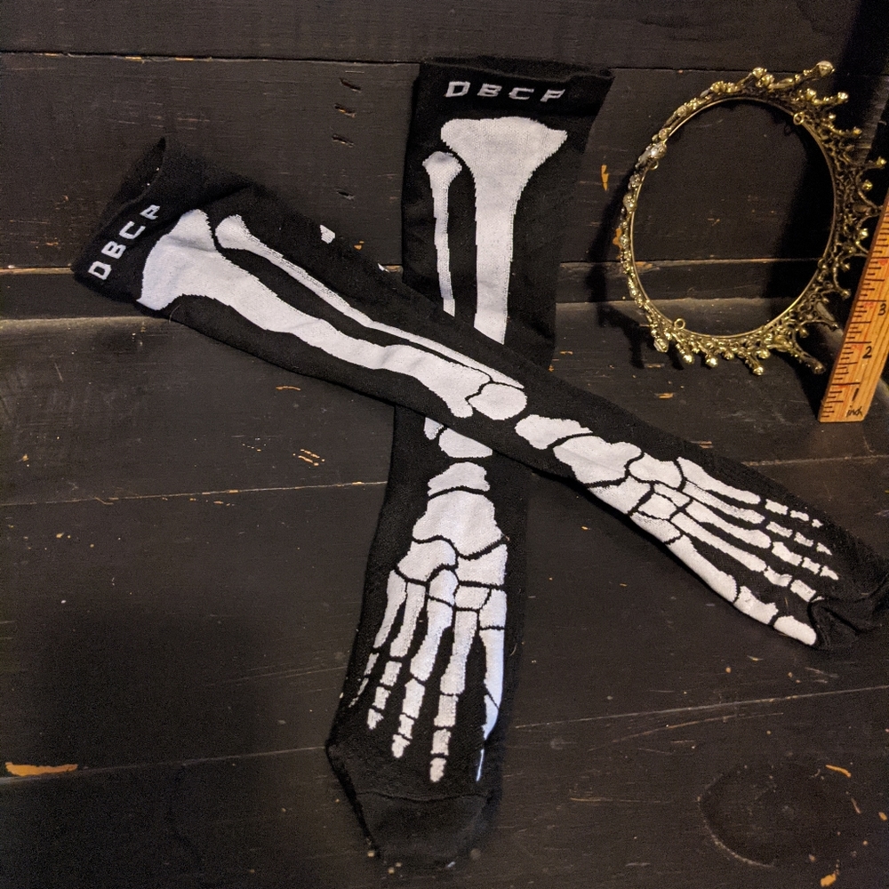 Set of skeleton compression socks